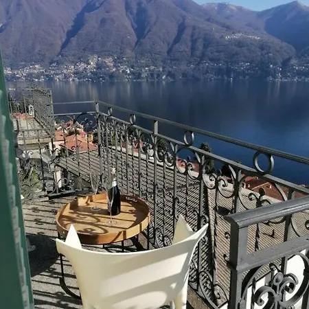 Simo House/ Stunning View/ Balcony Apartment Carate Urio