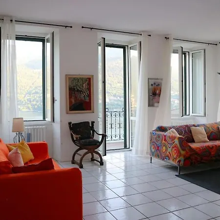 Simo House/ Stunning View/ Balcony Apartment Carate Urio