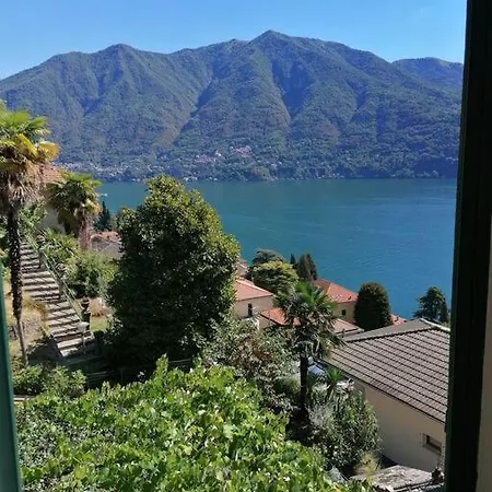 Simo House/ Stunning View/ Balcony Apartment