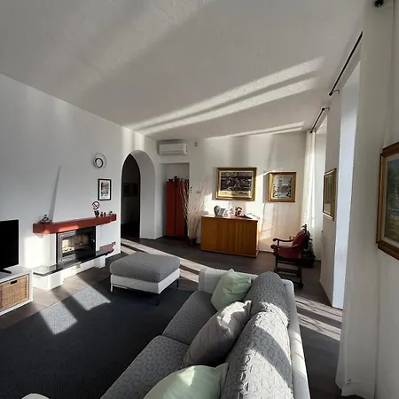 Simo House Stunning View Balcony Ac Carate Urio