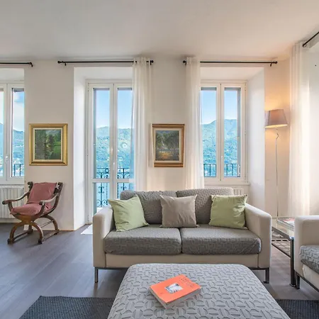 Apartmán Simo House Stunning View Balcony Ac *